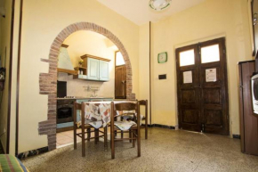 One bedroom appartement with shared pool and wifi at Massa Marittima